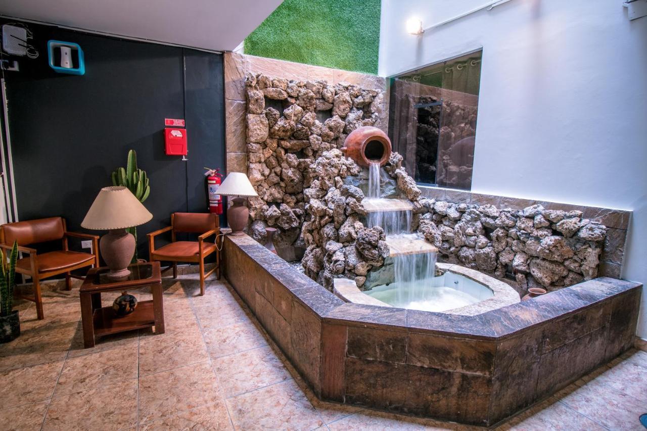 Saint Germain Hotel トルヒーリョ エクステリア 写真